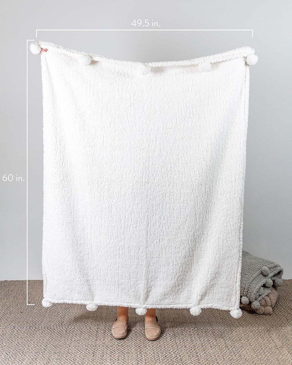 Craft and Kin Plush Blanket | Fleece Blanket White Plush Blanket | Throw Blanket Perfect Blankets and Throws | Ideal Fluffy Blanket Couch Blanket and Bed Blanket (White Pom Pom)