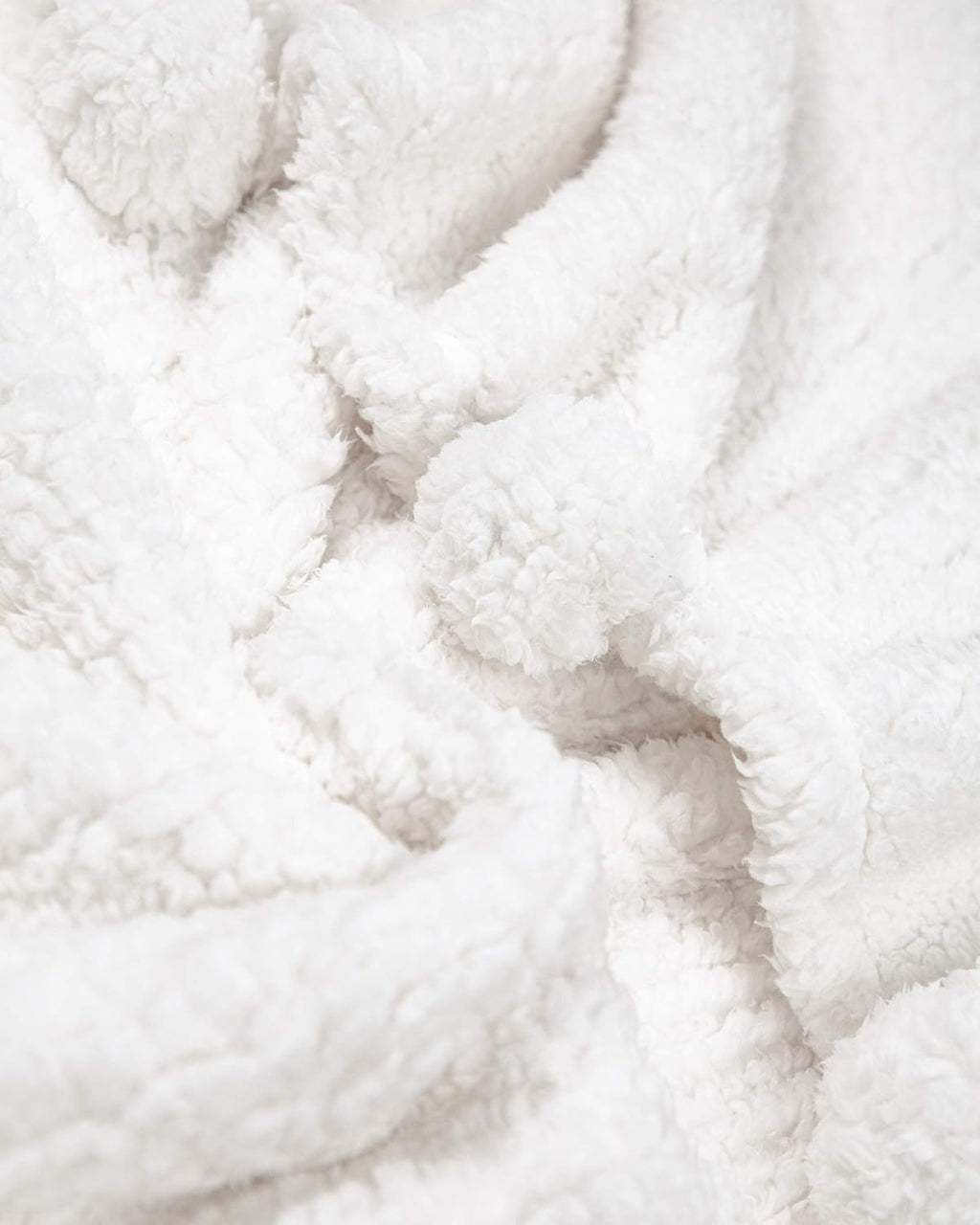 Craft and Kin Plush Blanket | Fleece Blanket White Plush Blanket | Throw Blanket Perfect Blankets and Throws | Ideal Fluffy Blanket Couch Blanket and Bed Blanket (White Pom Pom)
